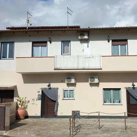 Casa Luce Apartment Marina di Massa Exterior photo